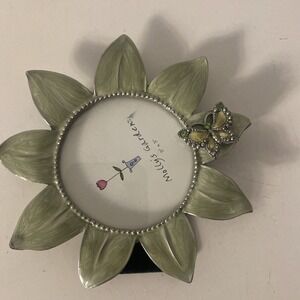 Round Floral Enamel Picture Frame Small Circle Metal 3 x 3 inch photo